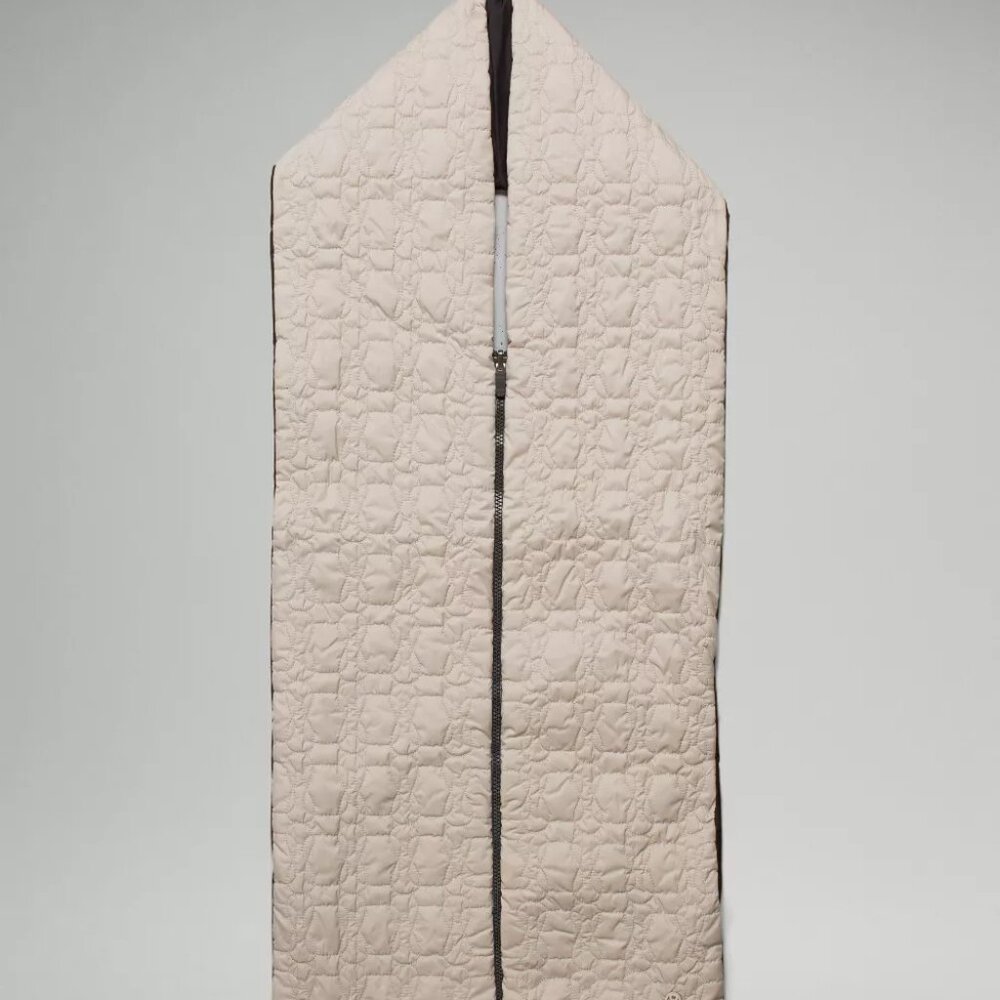 *RARE Lululemon Reversible Quilted Zip Scarf * Raw Linen/Black